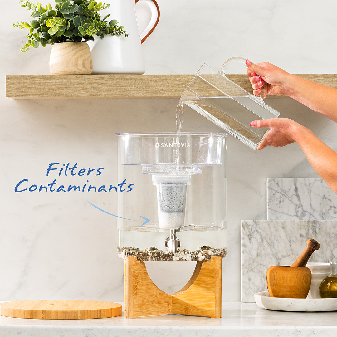 Santevia Glass Water System Filters Contaminants from your drinking water