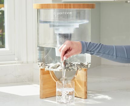 6 Reasons to Ditch Bottled Water for Filtered Water!