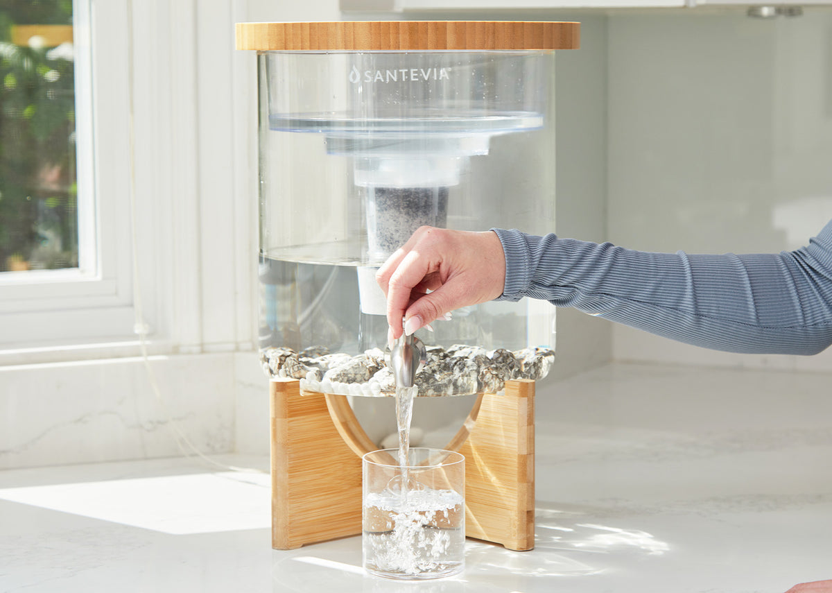 5 Reasons Reflux Sufferers Choose Alkaline Water
